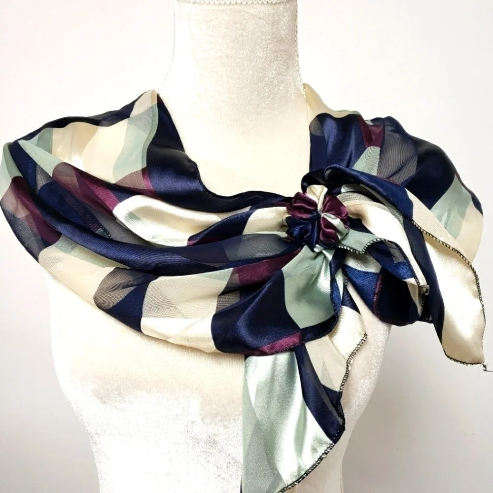 SCARF Neck Wrap Plaid Silk Feel Pre-Tied Plaid Purple Navy Grey EUC